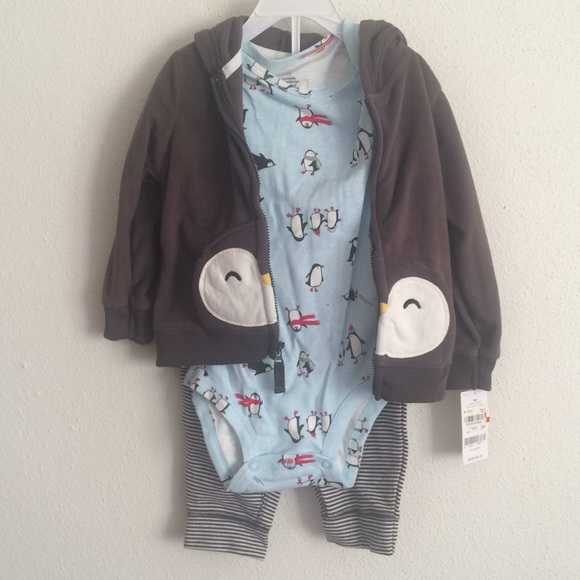 Carter’s Matching Set - Picture 3 of 5